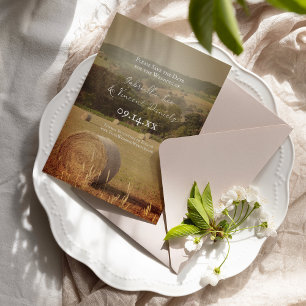 Ronde Hay Bales Boerderij Wedding Save the Date