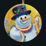 Ronde kerstboomversiering Snowman & tinsel. Keramisch Ornament<br><div class="desc">Rond gouden kerstboom decoratie Snowman en klatergoud. Deze vrolijke sneeuwman staat op het punt zijn boom te versieren met kleurrijk klatergoud. Bekijk de andere personages in deze zelfde serie,  Santa en Polar Beer en Rudolph.</div>