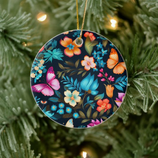 Ronde ornament met levendig bloemmotief  (Boom)