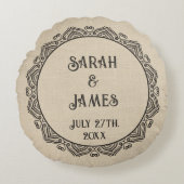 Ronde Rustieke Boerderij Bruiloft Kussen met Namen (Voorkant)