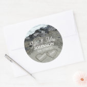 Ronde Sticker Labels - Twee harten in het zand (Envelop)