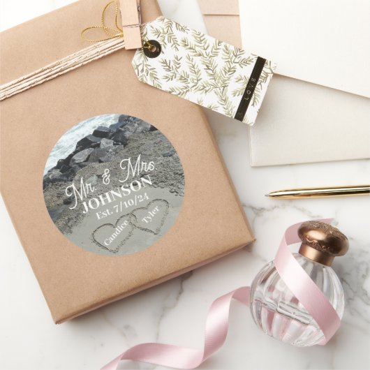 Ronde Sticker Labels - Twee harten in het zand (Geschenken)
