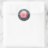 Ronde sticker met roze en paarse dahlia (Tas)
