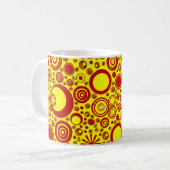 Rondjes, Mok met rode koffie (Voorkant links)