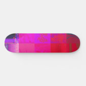 Röntgenmeisjes Glitch Art Raster Lichtroze Persoonlijk Skateboard (Horizontaal)