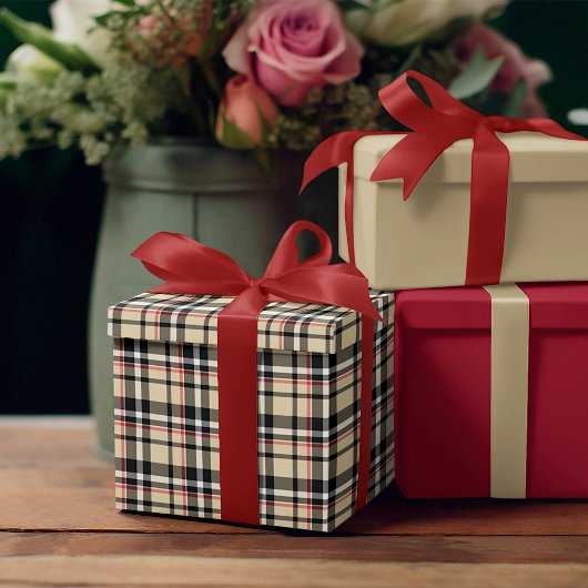 Rood beige Black White Squares Tartan Patroon Cadeaupapier