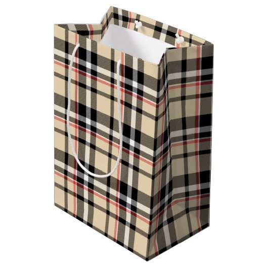 Rood beige Black White Squares Tartan Patroon Medium Cadeauzakje (Achterkant Gekanteld)