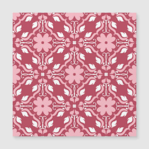 Rood, beige bloemen, naadloos behangpatroon.