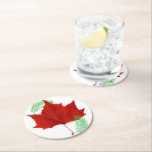 Rood blad en varens ronde kartonnen onderzetter (Insitu)