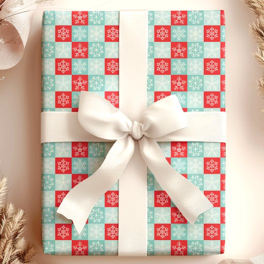 Rood Blauw Geruite Sneeuwvlok Kerstmis Cadeaupapier