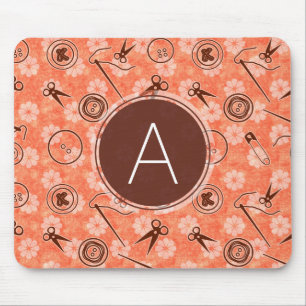 Rood bruin naaipatroon met monogram muismat