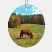 Rood bruin paard, Blauwgroen blauwe hemel Keramisch Ornament (Links)