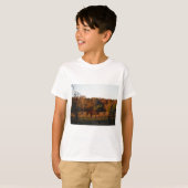 Rood bruin paard, herfst bossen. t-shirt (Voorkant volledig)