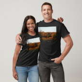 Rood bruin paard, herfst bossen. t-shirt (Unisex)