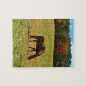 Rood bruin paard in de herfstbomen legpuzzel (Horizontaal)