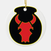 Rood Bull-pleister en crème keramisch versieringsm Keramisch Ornament (Voorkant)