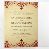 rood damast traditionele indiase bruiloft drieluik uitnodiging (Binnenzijde eerst)