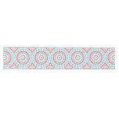 Rood en Aqua Geometrisch Mandala Patroon Medium Tafelloper (Horizontaal)