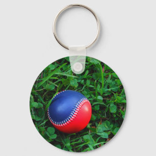 Rood- en blauw Baseball met witte onderdruk Sleutelhanger