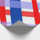 Rood en blauw Buffalo Plaid Wrapping Paper Cadeaupapier (Hoek)