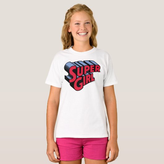 Rood en Blauw Supergirl Gestapelde Naam Logo T-shirt (Voorkant volledig)