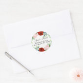 Rood- en bleekroze rozen op Eucalyptus Weddenschap Ronde Sticker (Envelop)