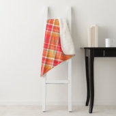 Rood en geel Cheery Plaid Sherpa Deken (In situ)
