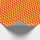 Rood en geel papier voor het verpakken van kaas (Hoek)