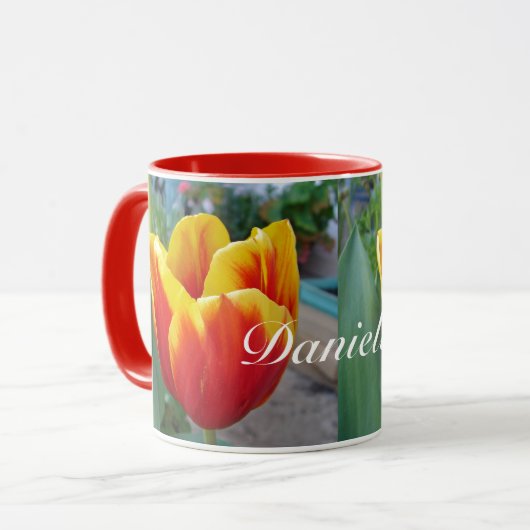 Rood en geel Tulp florale Tuin Womans Naam Mok (Voorkant links)