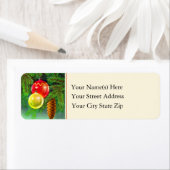 Rood- en geelornamenten met kerstbomen etiket (Insitu)