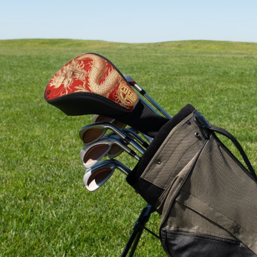 Rood en Goud Jaar van de Dragon Power Emblem Golfheadcover (Insitu)