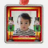 Rood en goud Lijst & Nutcracker Baby 1e Kerstmis Metalen Ornament (Voorkant)