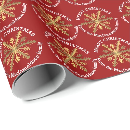 Rood en goud Op kerst gepersonaliseerde familie Cadeaupapier (Rol Hoek)