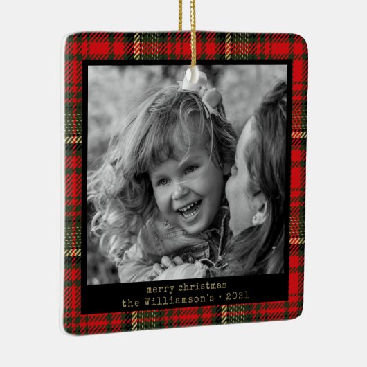 Rood- en goudspelfamilie met kerstmis keramisch ornament (Rechts)