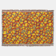 Rood en grijs net op een gele achtergrond.