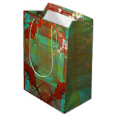Rood en groen gekleurde Fusion Gift Bag Medium Cadeauzakje (Achterkant Gekanteld)