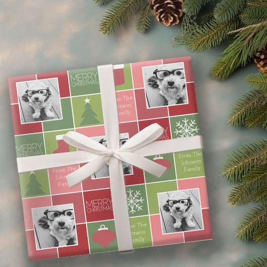 Rood en groen kerstfoto met whimsical-type cadeaupapier