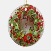 Rood en groen met bessen keramisch ornament (Links)