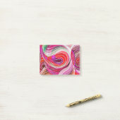 Rood en karmozijnrode Doodle met witte lijnen Post-it® Notes (Op bureau)