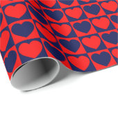 Rood en marineblauw gebarsten patroon met hart cadeaupapier (Rol Hoek)