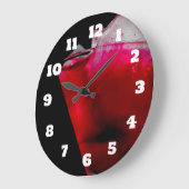 Rood en roze cocktail verfrissen grote klok (Hoek)