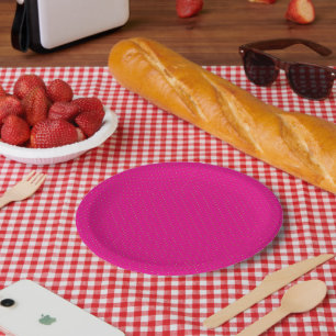 Rood en roze polka dot inpakpapier met gelijkmatig papieren bordje