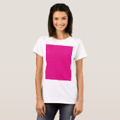 Rood en roze polka dot inpakpapier met gelijkmatig t-shirt (Voorkant volledig)