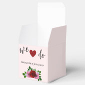 Rood- en roze rozenhuwelijk bedankdoosjes (Geopend)