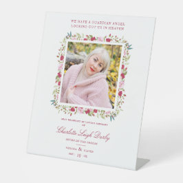 Rood- en roze sjesjakoorten reclamebord met voetstuk