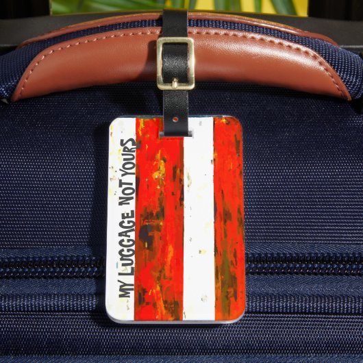 Rood en wit bagagelabel (Voorkant Insitu 2)