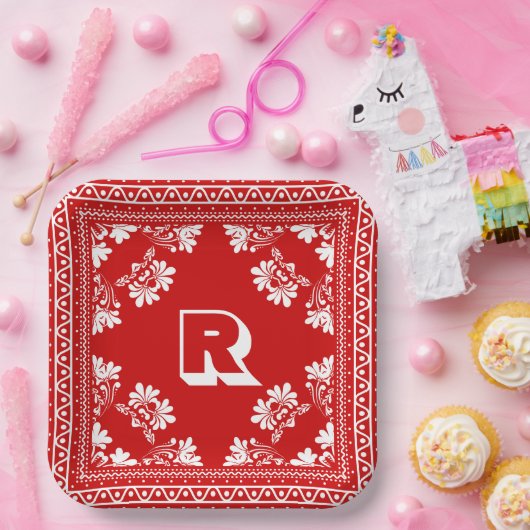 Rood en Wit Bandana Ontwerp met Monogram Papieren Bordje (Feest)