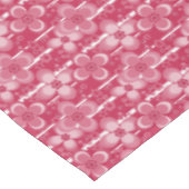 Rood en wit bloempatroon tafelkleed (Gekanteld)