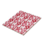 Rood en wit bloempatroon tegeltje (Zijkant)