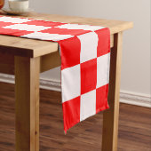 Rood en wit gecheckt patroon korte tafelloper (Voorbeeld)